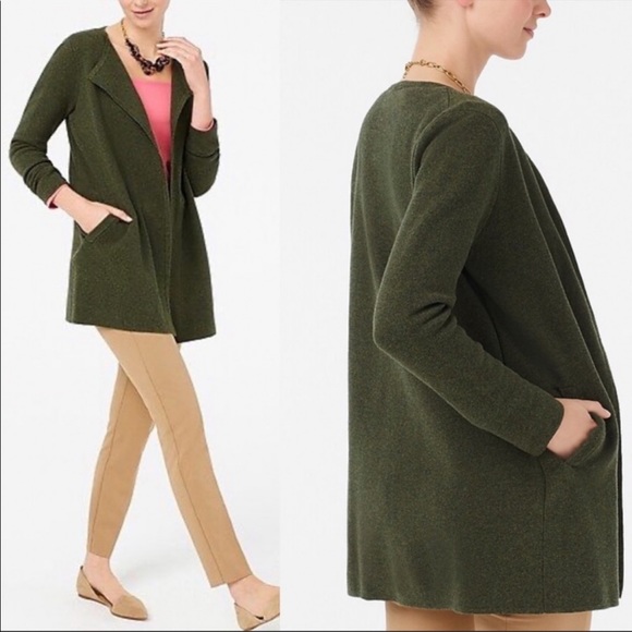 Jcrew cardigan in green. Like brand new condition size Xs - Picture 1 of 4